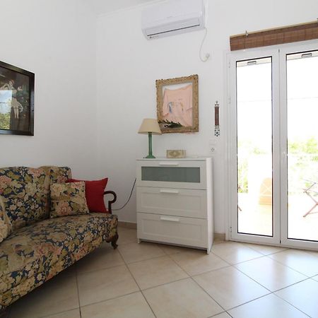 Laconian Collection Mavrovouni Beach House 기티오 외부 사진
