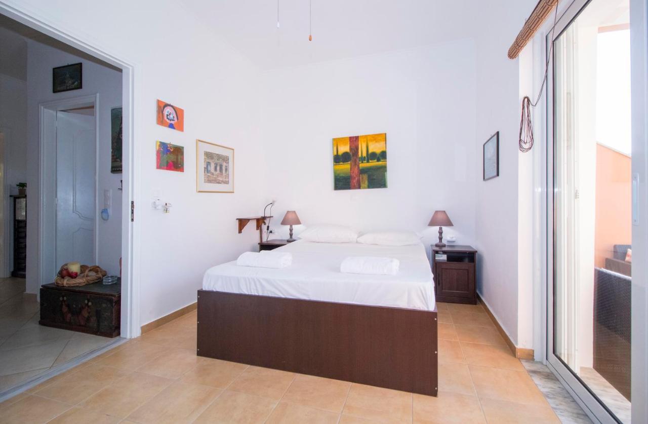 Laconian Collection Mavrovouni Beach House 기티오 외부 사진