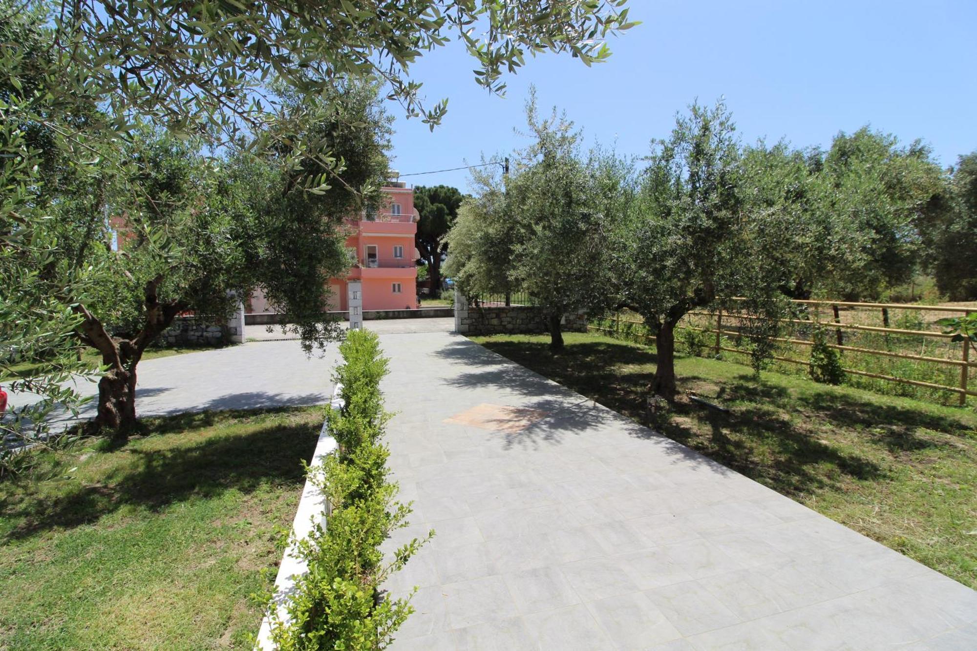 Laconian Collection Mavrovouni Beach House 기티오 외부 사진
