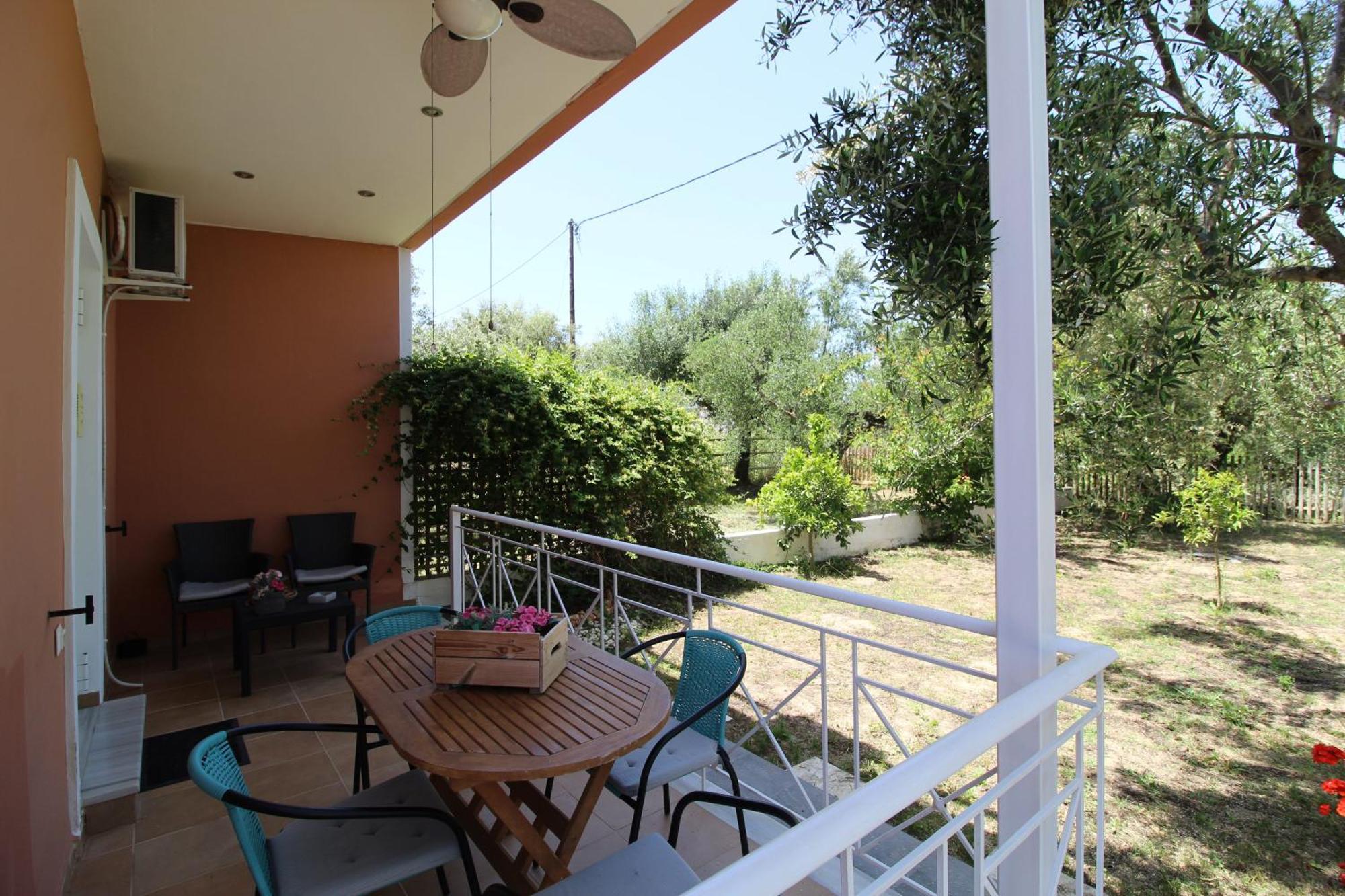 Laconian Collection Mavrovouni Beach House 기티오 외부 사진