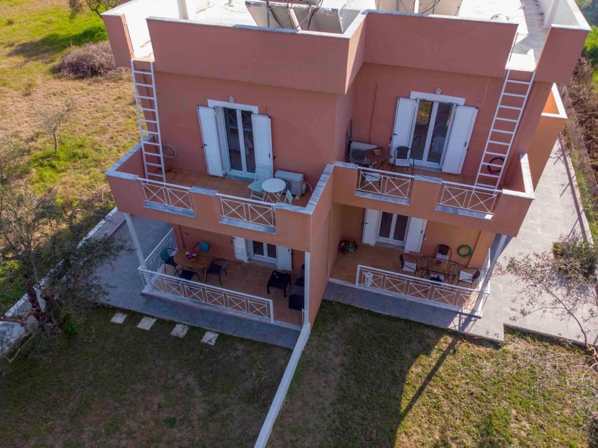Laconian Collection Mavrovouni Beach House 기티오 외부 사진