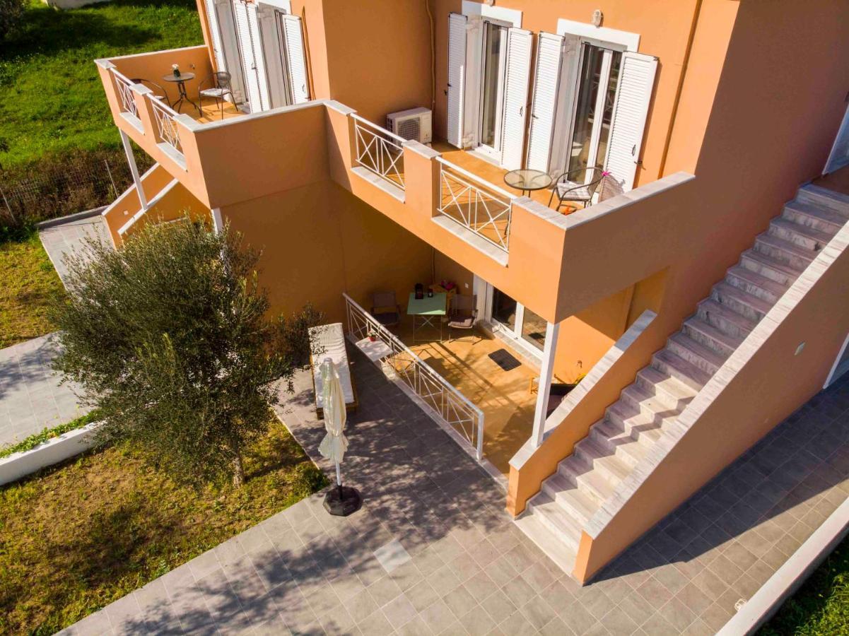 Laconian Collection Mavrovouni Beach House 기티오 외부 사진